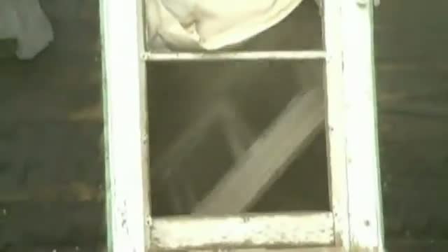 Watch Tank drives through house in Minnesota Video