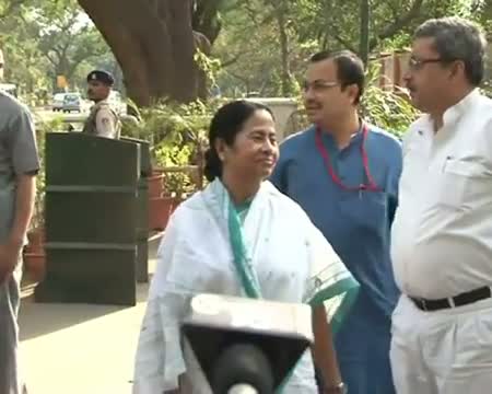 Watch Cong keen of getting Mamata's support for Prez candidate Video