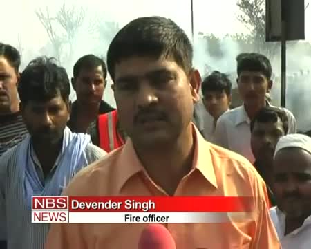 Watch 2 dead as LPG tanker collides truck in UP Video