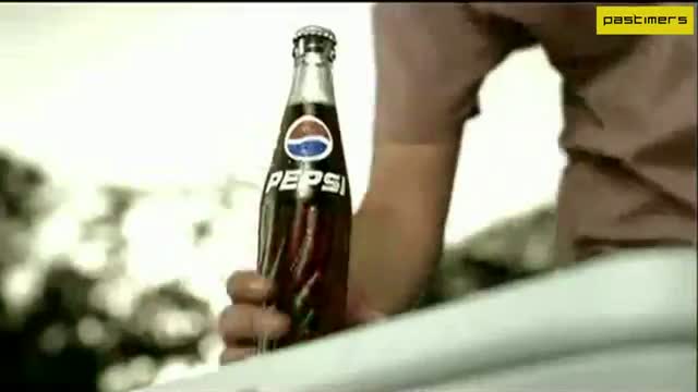 Watch Dhoni, Kohli and Raina Dancing - Pepsi Ad Video