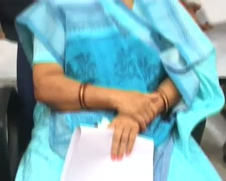 Watch Nitish, Rabri take oath in Legislative Council in Bihar Video