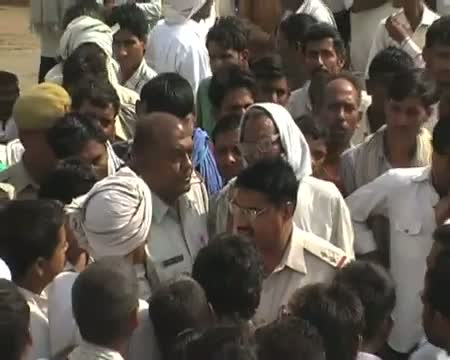 Watch Farmers protest irregularities in procurement Video