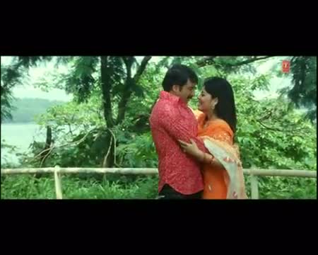 Watch Tohpe Umiriya Lutaiba Piya (Full Bhojpuri Video Song) International Daroga Video
