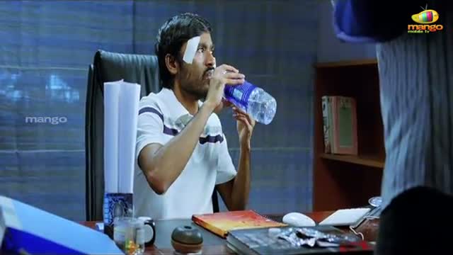 Watch Shruti Hassan Sees Dhanush Injured Badly - 3 Movie Scenes - Telugu Movie Scenes Video