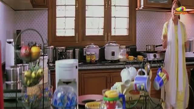 Watch Vasu Movie Comedy Scenes - Brahmaji Over Action With Venky - Telugu Movie Cinema Video