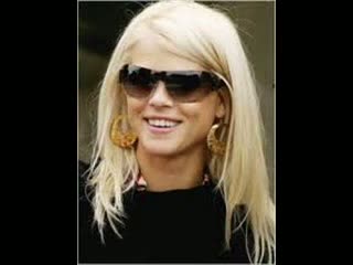 Watch Tiger's Ex-Wife Elin Nordegren Splits With Boyfriend Video
