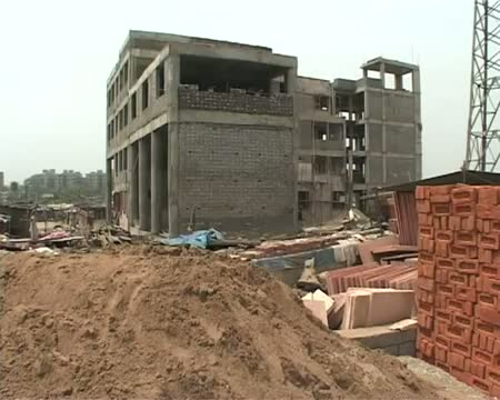 Watch CWG flats auctioned; highest bid at Rs 7 27 crore Video