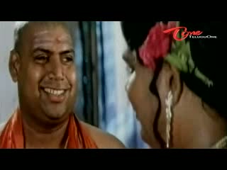 Watch Telugu Comedy - Venkatesh Make Fun With Meena From Abbaigaru - Telugu Movie Comedy Scenes Video