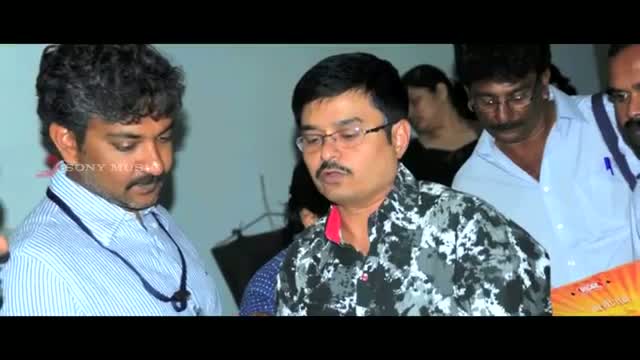 Watch Ne Nee Nani Ne Song - Eega Video