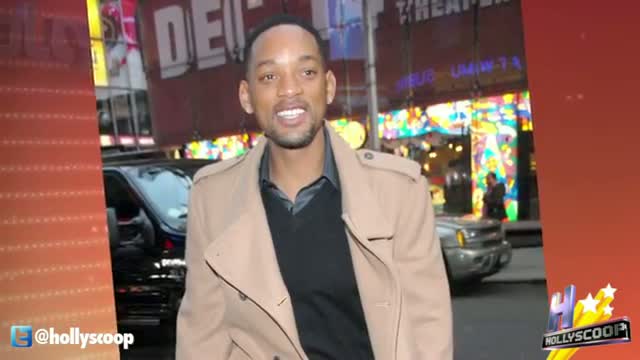 Watch Kissing Reporter Apologizes To Will Smith Video