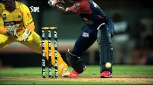 Watch 2nd Inning Sixes IPL 2012 - CSK vs DD, Qualifier 2 Video