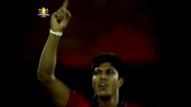 Watch Incredible Moments IPL 2012 - CSK vs DD, Qualifier 2 Video