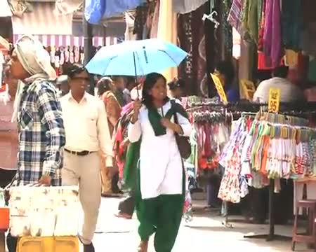 Watch Umbrella The summer fashion Video
