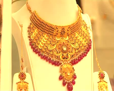 Watch Gold, silver rebound on renewed demand, global cues Video