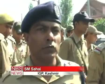 Watch 7 CRPF personnel injured in militant attack Kashmir Video