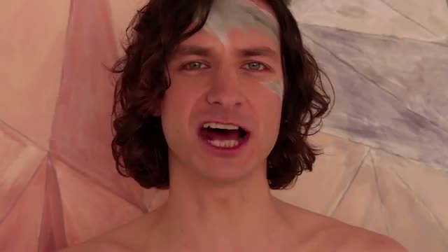 Watch Gotye - Somebody That I Used To Know (feat. Kimbra) - official video. Video