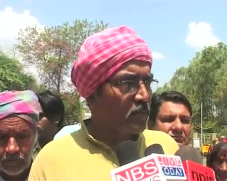 Watch Chidambaram visits Bhopal gas victims Video