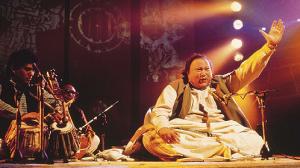 Watch Tumhe Dil Lagi Bhool Jani Paregi With Lyrics (New Version) Video