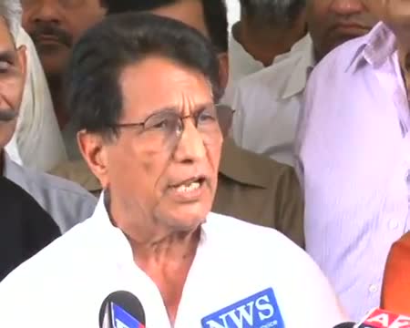 Watch Ramdev gets Ajit Singh's support on black money Video