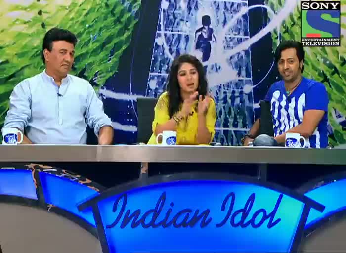 Watch INDIAN IDOL SEASON 6 - BEST PERFORMANCES - EPISODE 3 - TANUSHREE DAS SINGING 'DARLING' AT KOLKATA AUDITION Video