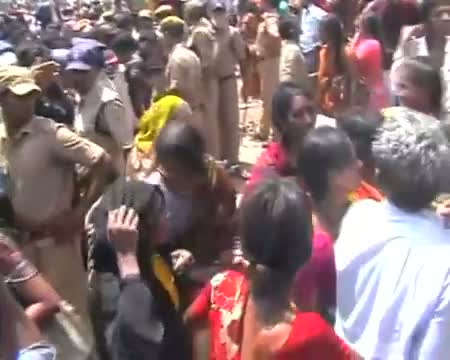Watch 1 killed, 20 injured during fish prasadam Video