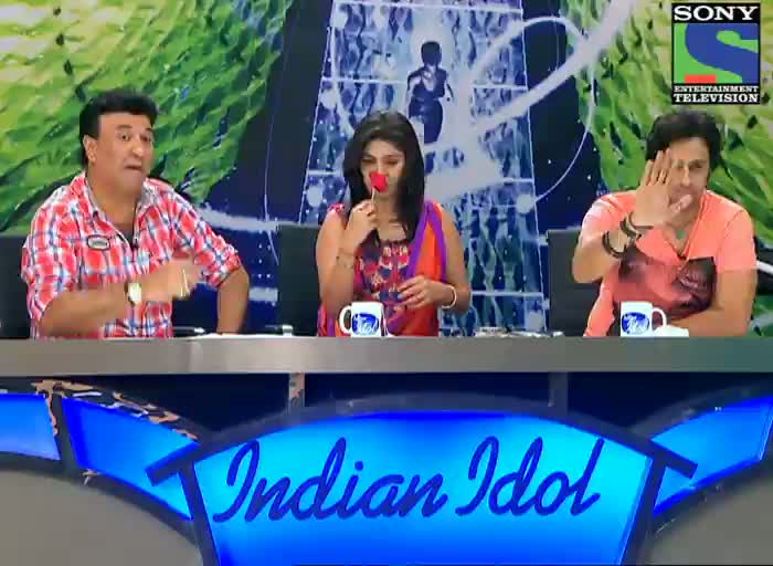 Watch INDIAN IDOL SEASON 6 - EPISODE 4 - FUNNY MOMENTS - INDIAN IDOL 6 FUNNY MOMENT AT KOLKATA AUDITION Video