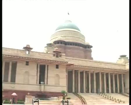 Watch Mamata, Sonia to meet over Presidential election Video