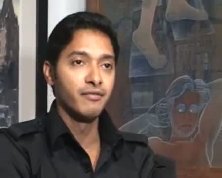 Watch Sheryas inaugurates art exhibition for Cancer Pateints Video