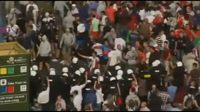 Watch Euro 2012: Russia and Poland Fans Clash and Fight in Warsaw Video