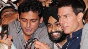 Watch Bollywood Stars At Tom Cruice Bash Video