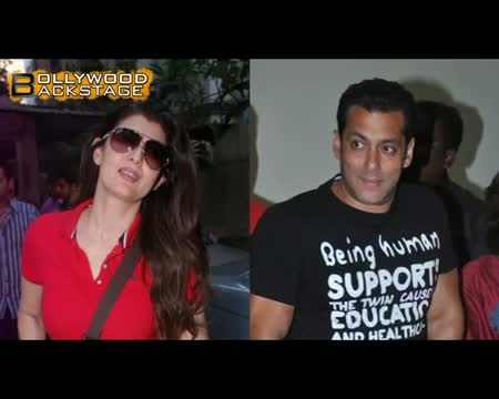 Watch Salman Khan SPOTTED with ex- girlfriend Sangeeta Bijlani Video