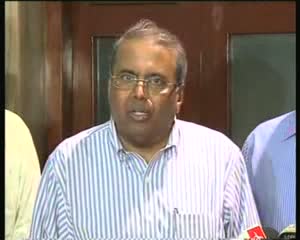 Watch Cyrus Mistry meets Naveen, discusses investments in Odisha Video