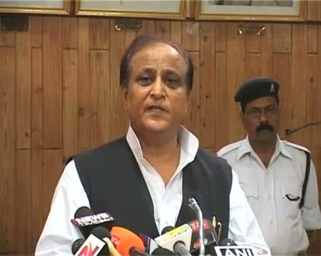 Watch Congress failed to prove point on sub quota Daraul Uloom Video