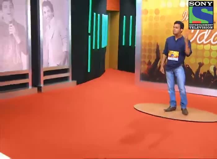 Watch INDIAN IDOL SEASON 6 - EPISODE 5 - EMOTIONAL  MOMENTS - GUNJAN ROY 1ST CONTESTANT AT LUCKNOW AUDITION Video