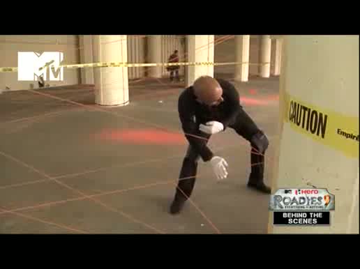 Watch MTV Roadies 9 - Los Angeles Journey (Ep 14) - Behind The Scenes Video