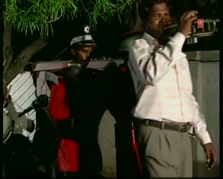 Watch Pehniyo Apan Ba (Full Bhojpuri Video Song) Doliya Kahaar Video