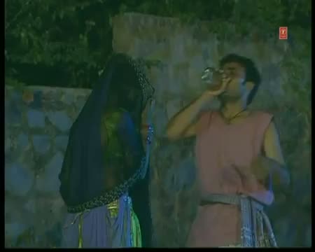 Watch Mandir Ke Peeche (Full Bhojpuri Hot Video Song) Balam Bhojpuriya Video
