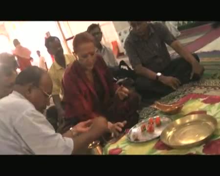 Watch American reverend embraces 'Sanatan' Dharma Video