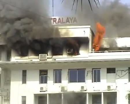 Watch Mantralaya fire Bravehearts save Indian flag from flames Video
