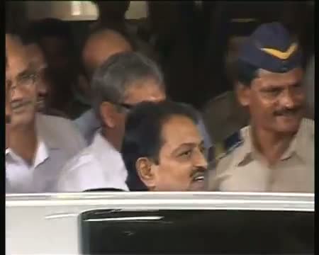 Watch Vilasrao Deshmukh deposes before Adarsh commission Video