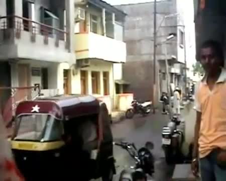 Watch Jundal's home in Beed Maharashtra Video