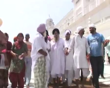 Watch Surjeet to move court to prove he was Indian spy Video