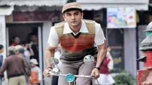 Watch BARFI Official Trailer - Ranbir Kapoor, Priyanka Chopra & Ileana Video
