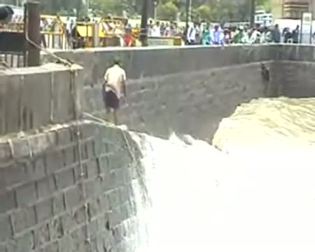 Watch High tide alert announced in Mumbai Video