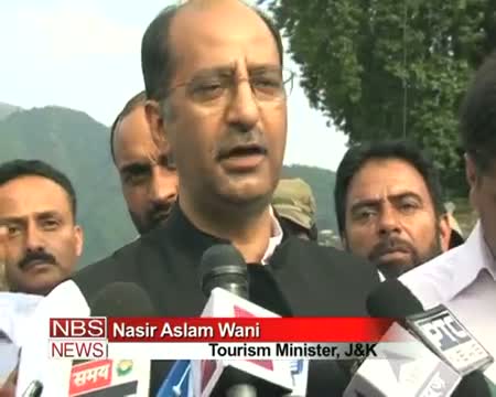 Watch Aeroballoning takes Srinagar by storm Video