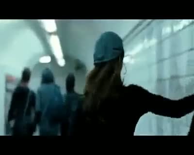 Watch What a Change, Hehehehe Video