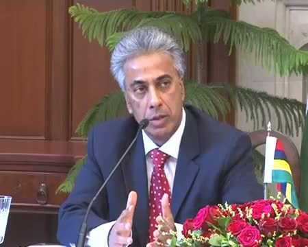 Watch India Mauritius joint panel to discuss tax proposals Video