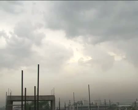Watch Much awaited rain lashes Delhi, metro service hit Video