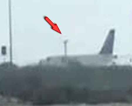 Watch AI plane makes emergency landing in Pak Video