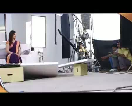 Watch Click Sonali & Trisha at as shoot Video